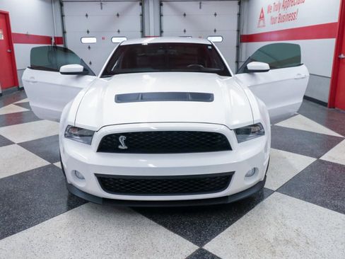 Used 2012 Ford Mustang Shelby GT500 w/ Electronics Pkg image 29