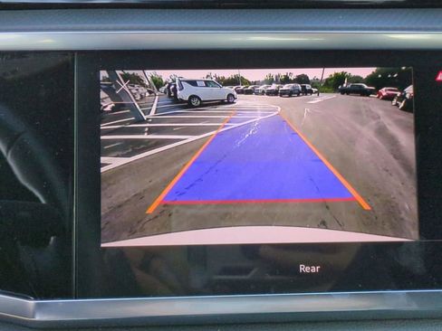 Used 2024 Audi Q3 2.0T Premium image 25