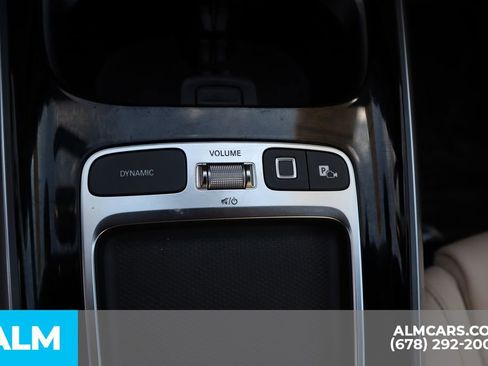 Used 2025 Mercedes-Benz GLA 250 4MATIC image 34