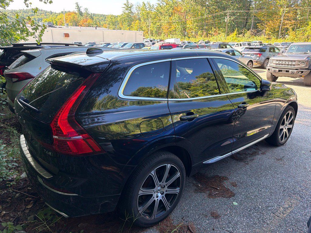 Used 2019 Volvo XC60 T6 Inscription w/ Protection Package Premier AWD/4WD image 4