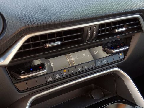 Used 2025 MAZDA CX-90 3.3 Turbo w/ Select Package image 22