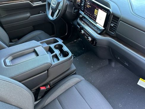 New 2026 GMC Sierra 1500 Elevation AWD/4WD image 15