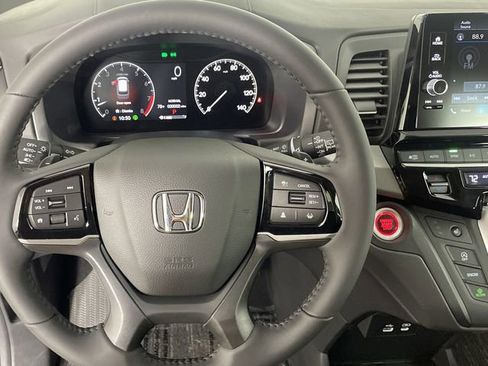 New 2026 Honda Odyssey EX-L image 35