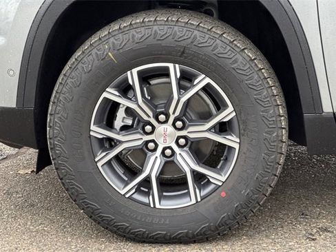 New 2026 GMC Acadia AT4 w/ Super Cruise Package image 34