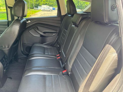 Used 2015 Ford Escape Titanium AWD/4WD image 40