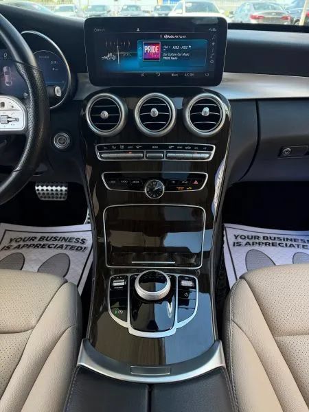 Used 2020 Mercedes-Benz C 300 Sedan image 31