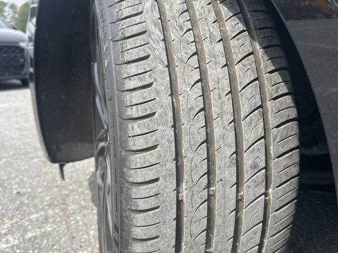 Used 2024 Chevrolet Malibu LT w/ Midnight Edition image 33