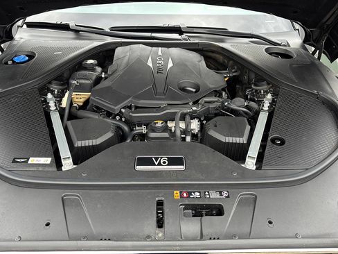 Used 2024 Genesis G90 3.5T image 12