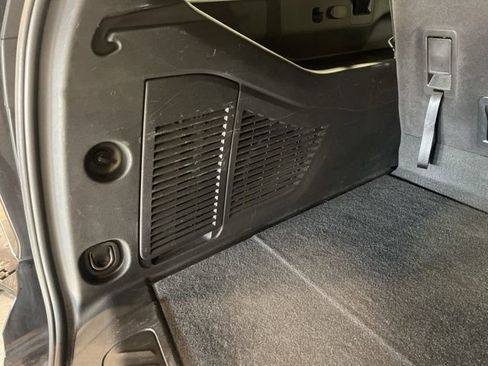 Used 2023 Chevrolet Suburban LS image 43