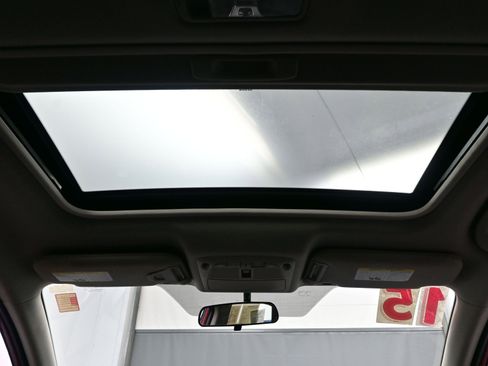 Used 2015 Nissan Sentra SV w/ Style Package image 17