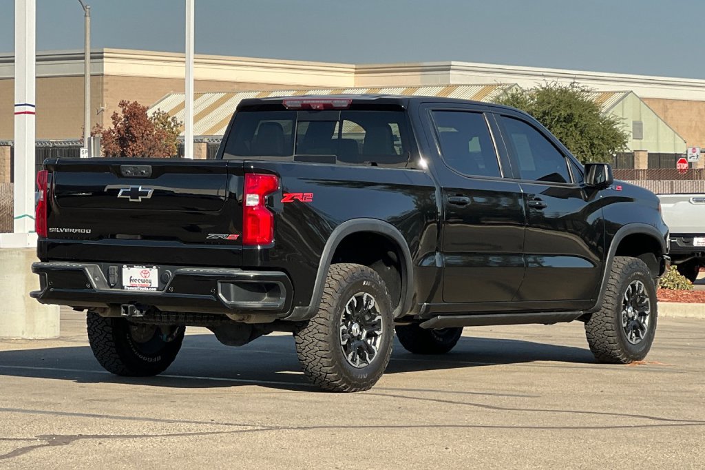 Used 2022 Chevrolet Silverado 1500 ZR2 w/ Technology Package AWD/4WD image 5