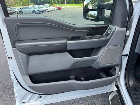 Used 2022 Ford F150 XLT w/ Equipment Group 302A High AWD/4WD image 14