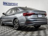 Used 2024 Volkswagen Jetta Sport image 4