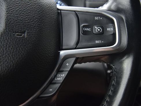 Used 2022 RAM 1500 Laramie AWD/4WD image 36