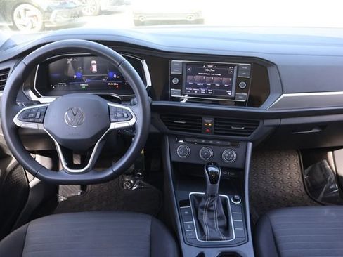 Certified 2024 Volkswagen Jetta S image 15