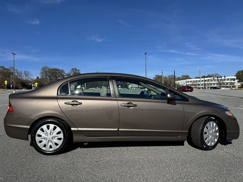 Used 2010 Honda Civic LX image 13