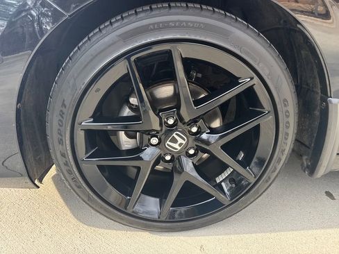 Used 2024 Honda Civic Sport image 17