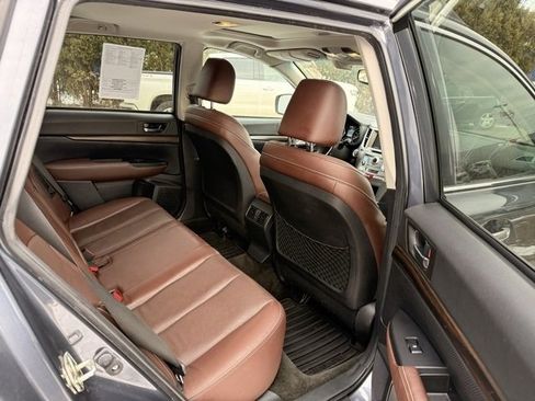 Used 2014 Subaru Outback 2.5i Limited image 11