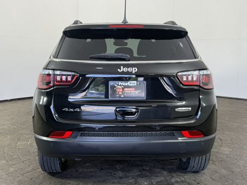 Used 2023 Jeep Compass Latitude AWD/4WD image 6