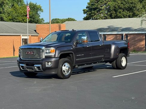 Used 2016 GMC Sierra 3500 Denali w/ Duramax Plus Package image 1