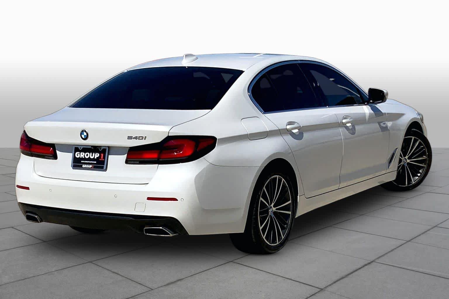 Used 2022 BMW 540i w/ Premium Package RWD image 13