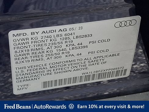 Used 2023 Audi Q4 e-tron Premium Plus w/ Premium Plus AWD/4WD image 32