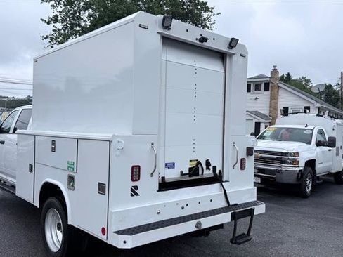 Used 2018 RAM 4500 Tradesman w/ Ambulance Prep Group AWD/4WD image 4