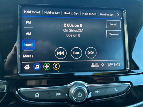 Used 2022 Buick Encore Preferred image 16