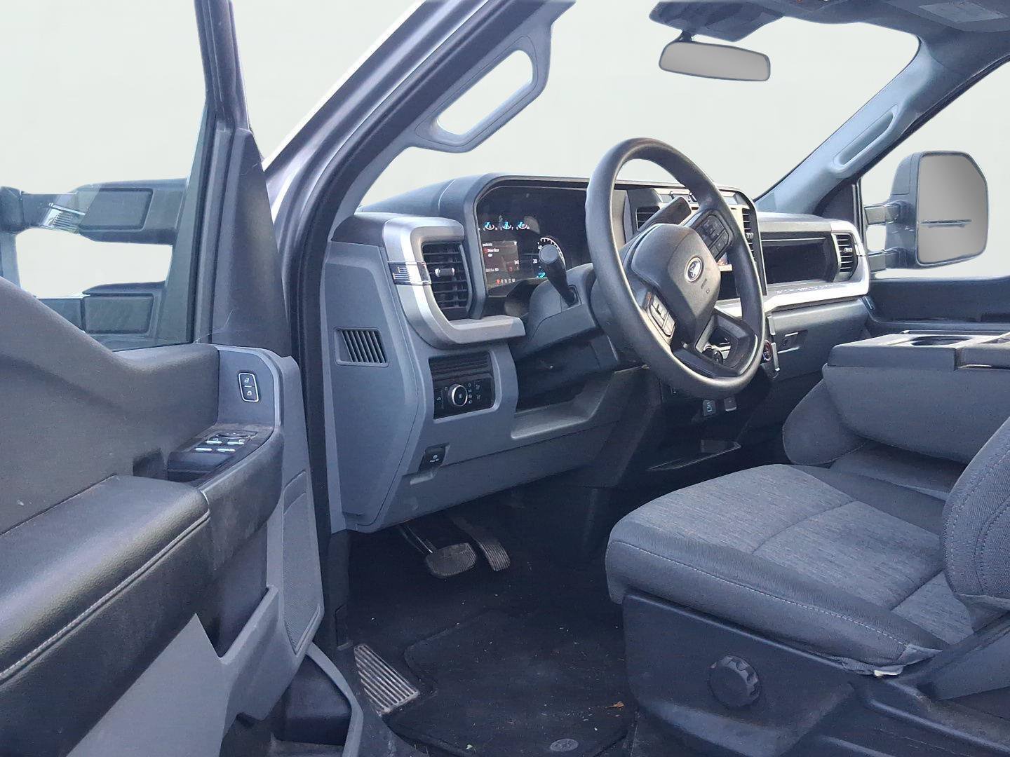 Certified 2024 Ford F250 XL w/ STX Appearance Package AWD/4WD image 12