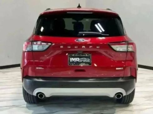 Used 2020 Ford Escape SEL image 7