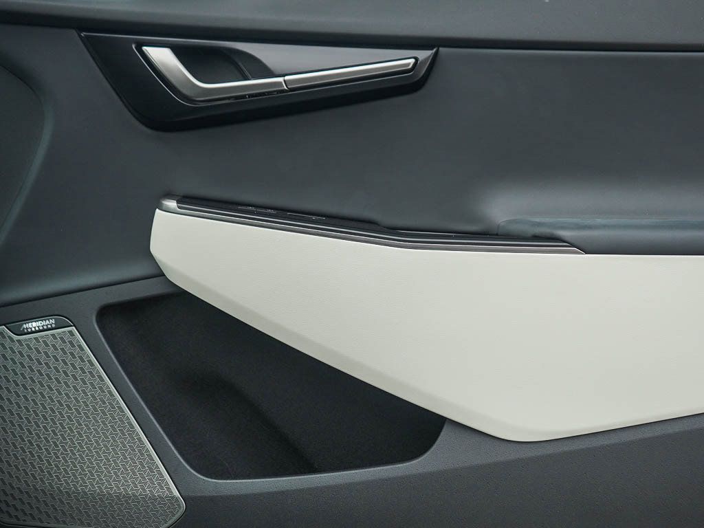 New 2026 Kia EV6 GT-Line AWD/4WD image 10
