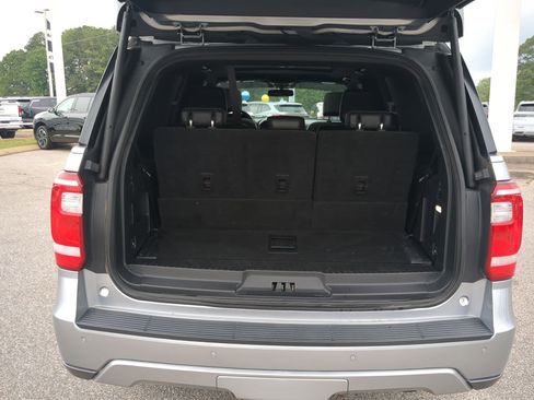Used 2021 Ford Expedition XLT RWD image 23