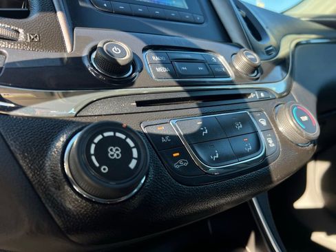Used 2014 Chevrolet Impala LS FWD image 41