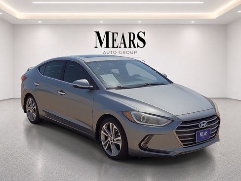Used 2017 Hyundai Elantra Limited w/ Limited Tech Package 08 FWD image 7