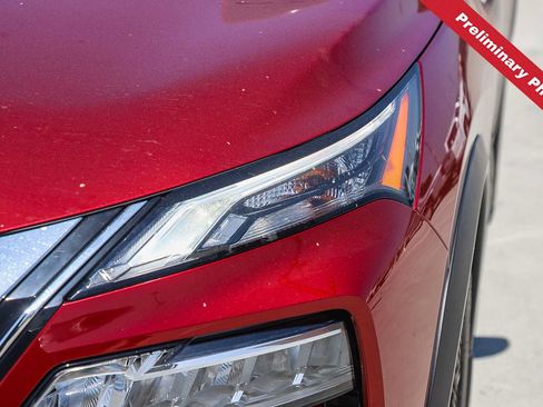 Used 2023 Nissan Rogue SV FWD image 4