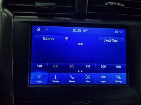 Used 2020 Ford Fusion SE image 25