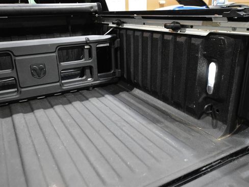 Used 2019 RAM 1500 Limited AWD/4WD image 61