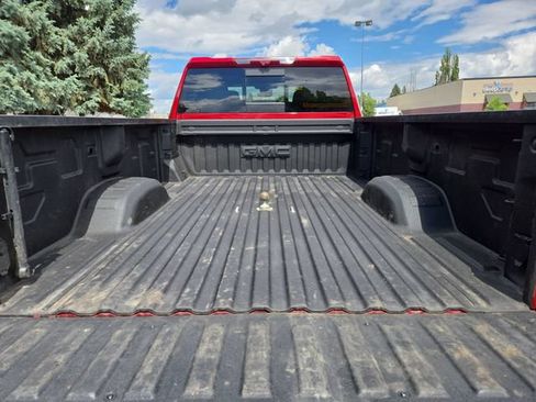 Used 2025 GMC Sierra 3500 AT4 w/ AT4 Premium Plus Package AWD/4WD image 38