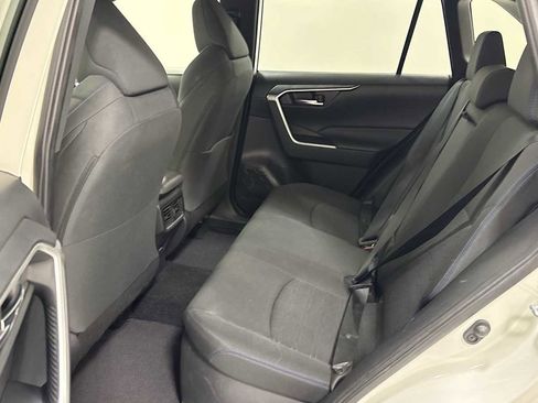 Certified 2022 Toyota RAV4 SE image 23