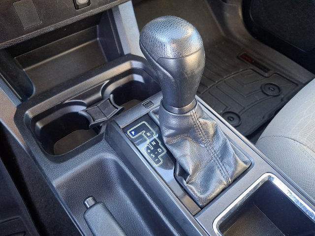 Used 2019 Toyota Tacoma SR w/ SR Convenience Package RWD image 14