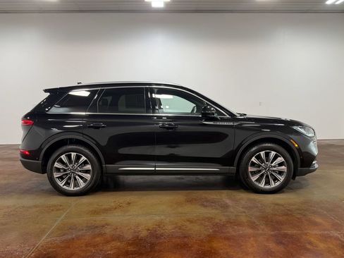 Used 2022 Lincoln Corsair Reserve w/ Equipment Group 201A AWD/4WD image 22