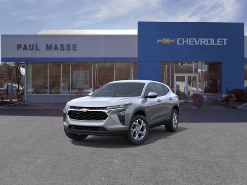 New 2026 Chevrolet Trax LS w/ LS Convenience Package FWD image 8