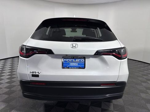 New 2026 Honda HR-V LX image 7