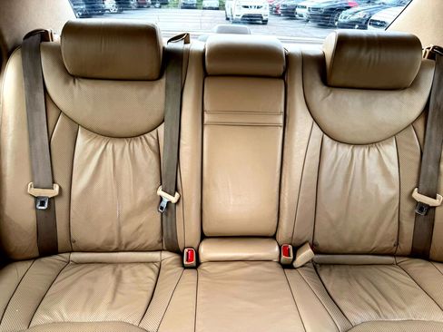 Used 2005 Lexus LS 430 image 18