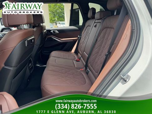 Used 2026 BMW X5 M60i w/ Climate Comfort Package image 11