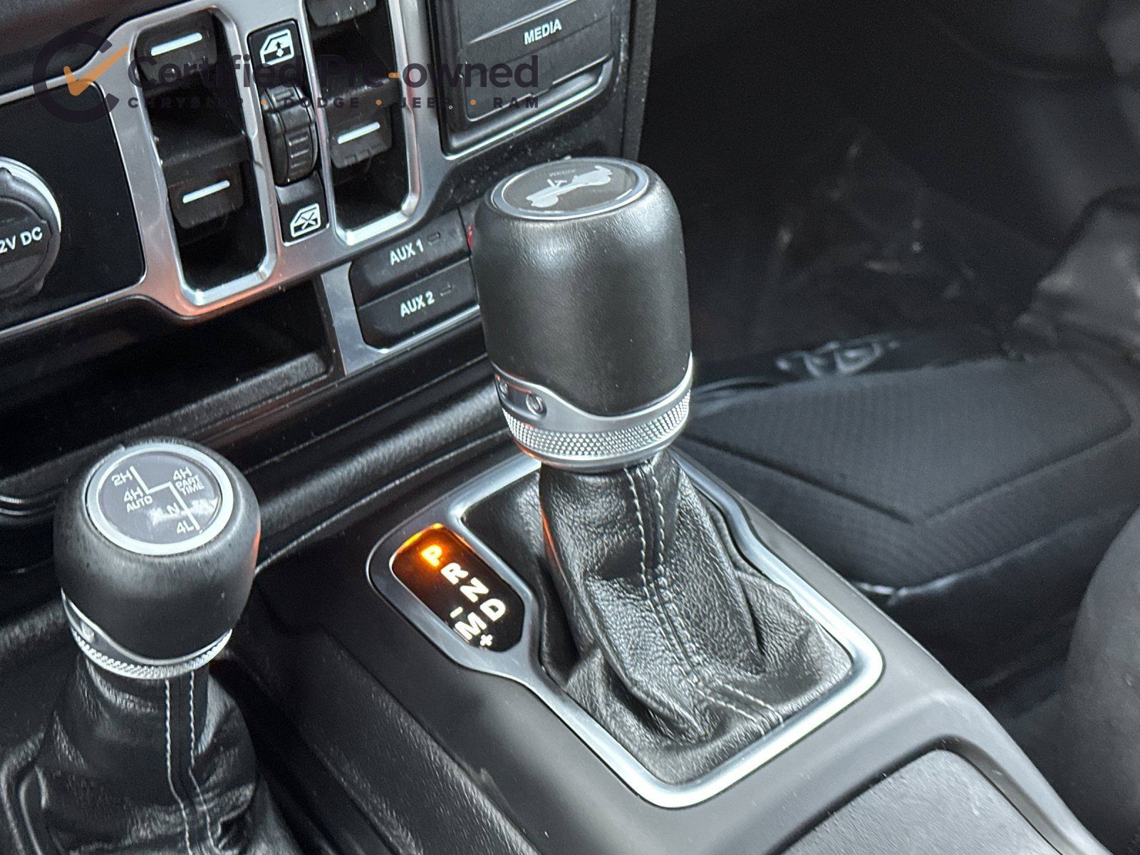 Used 2024 Jeep Wrangler High Altitude AWD/4WD image 23