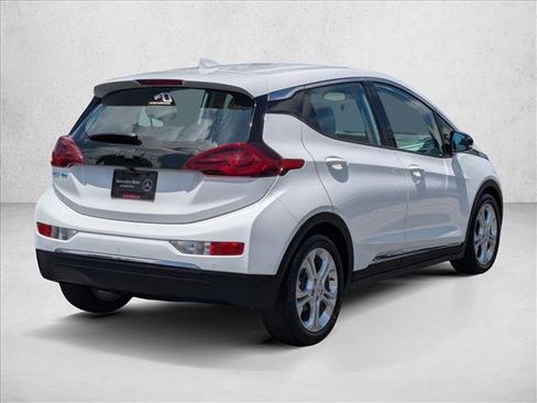 Used 2020 Chevrolet Bolt LT FWD image 5