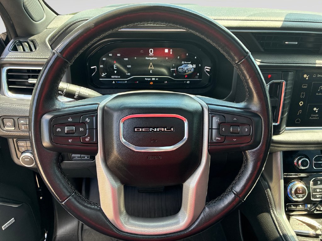 Used 2022 GMC Yukon Denali w/ Advanced Technology Package AWD/4WD image 13