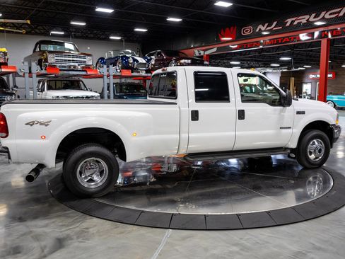 Used 2002 Ford F350 Lariat image 16