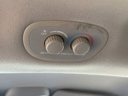 Used 2003 Dodge Durango SLT image 15